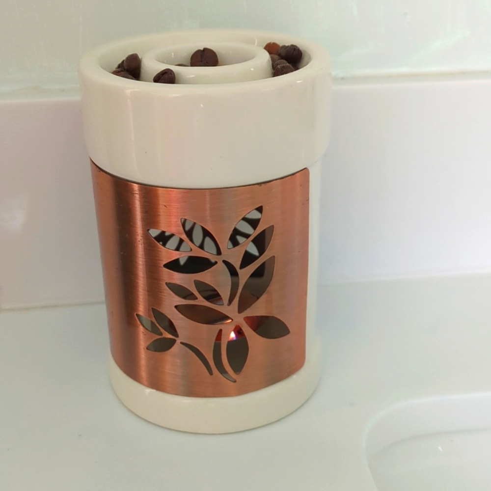 The Body Shop Candle Warmer